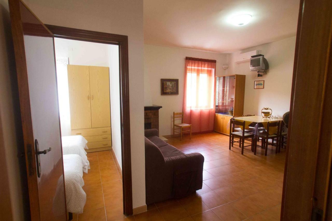 Village Valle D'Oro Aparthotel San Menaio Exterior foto
